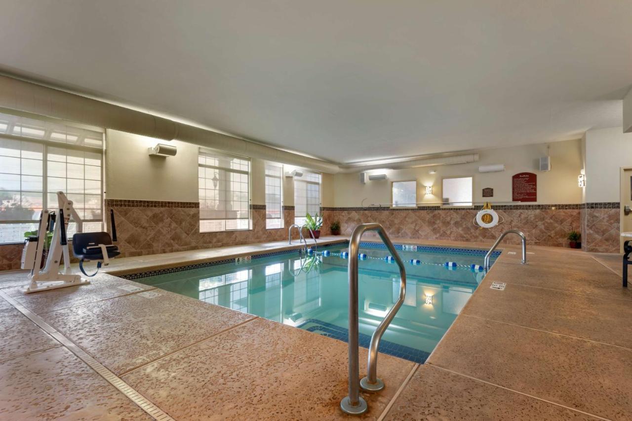 Best Western PLUS Vineyard Inn&Suites Penn Yan Exterior foto