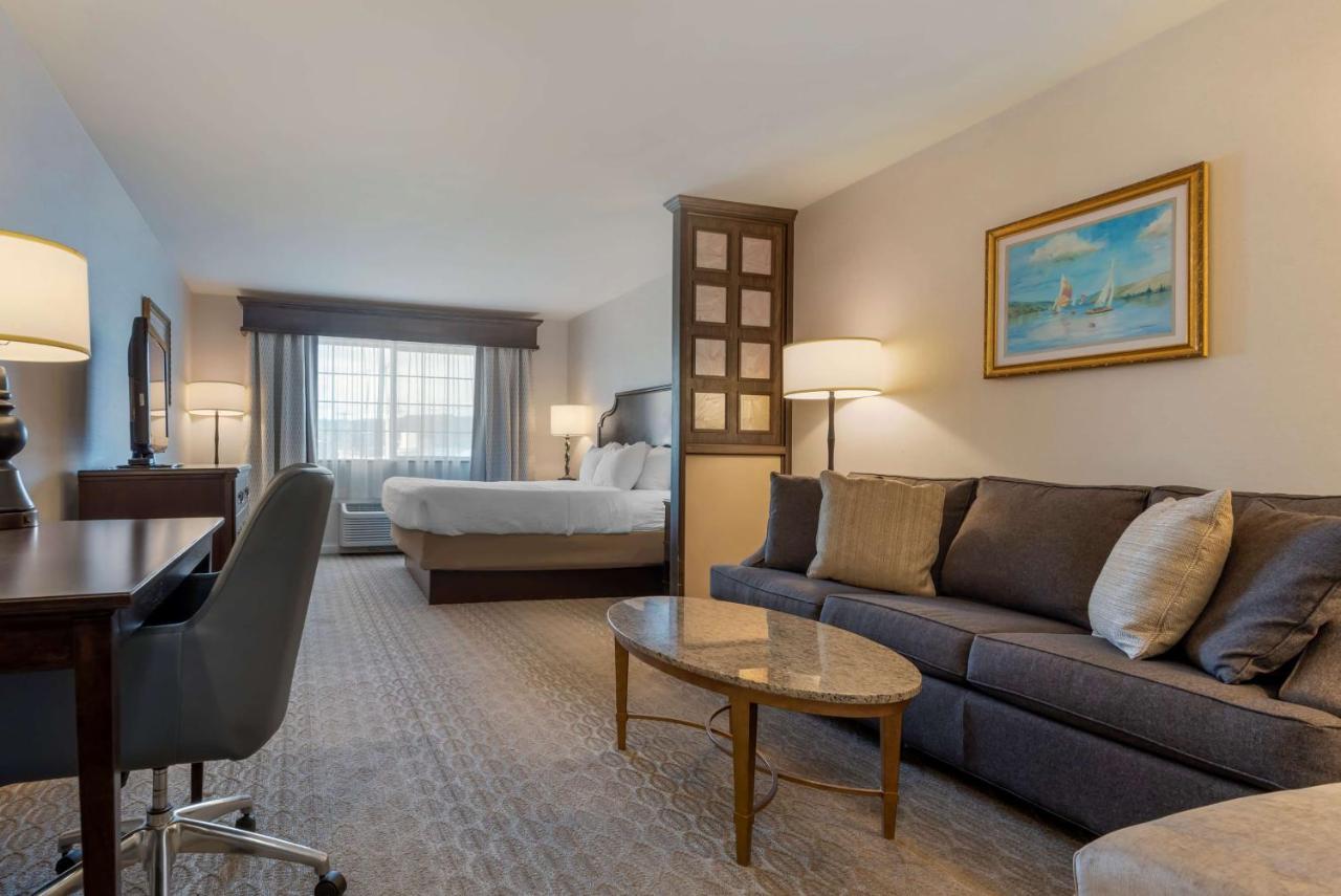 Best Western PLUS Vineyard Inn&Suites Penn Yan Exterior foto