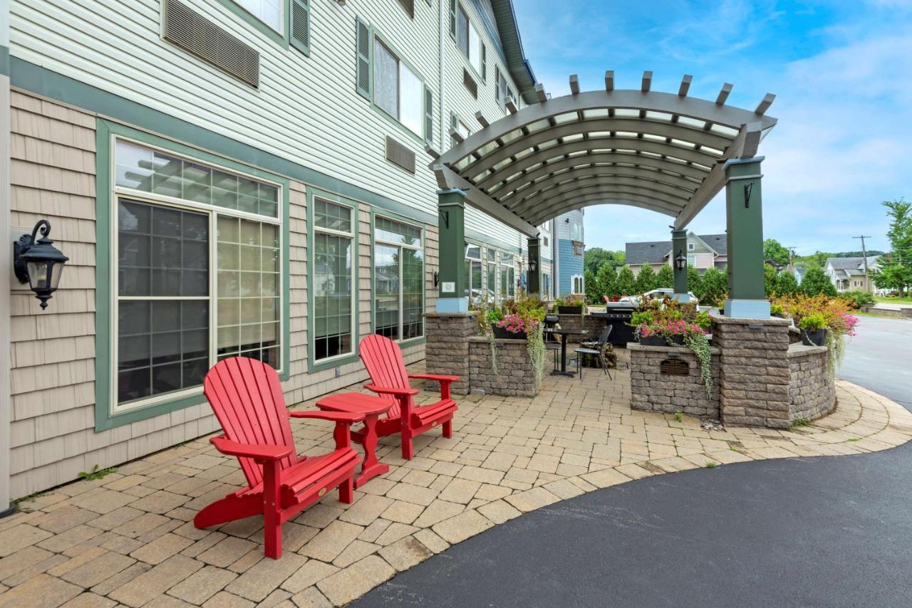 Best Western PLUS Vineyard Inn&Suites Penn Yan Exterior foto
