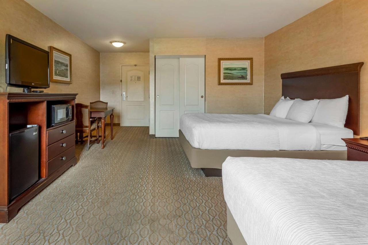 Best Western PLUS Vineyard Inn&Suites Penn Yan Exterior foto